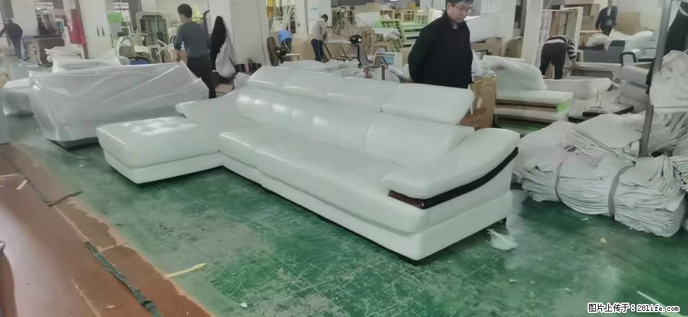 【大厂仿真皮沙发】实木框架，高回弹海绵45密度。全新包装，质量非常好，3.6米右贵妃 - 各类家具 - 居家生活 - 邵阳分类信息 - 邵阳28生活网 shaoyang.28life.com